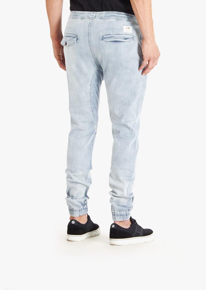 Men's 560 Comfort-Fit Jean